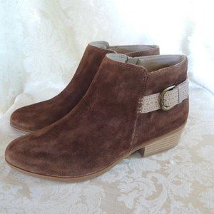 Clarks Collection Brown Suede Addiy Kara Booties Buckle Detail 10